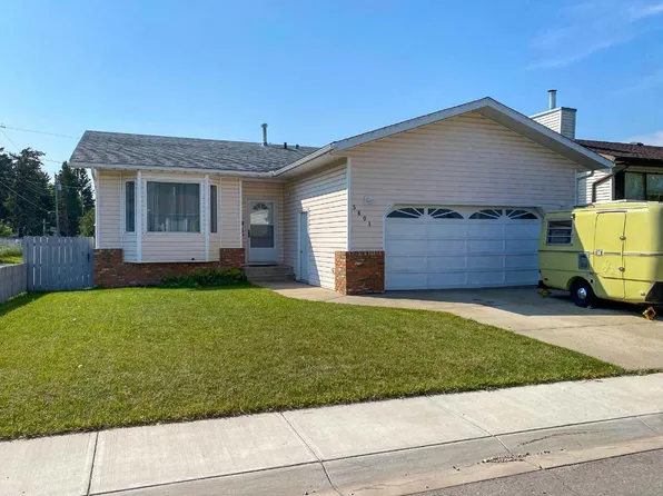 5601 43 Street Close, Olds, AB T4H 1C3