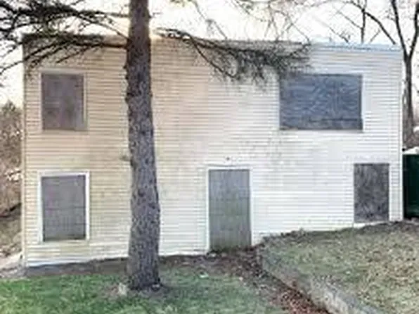 518 N Miami Pl, Gary, IN 46403