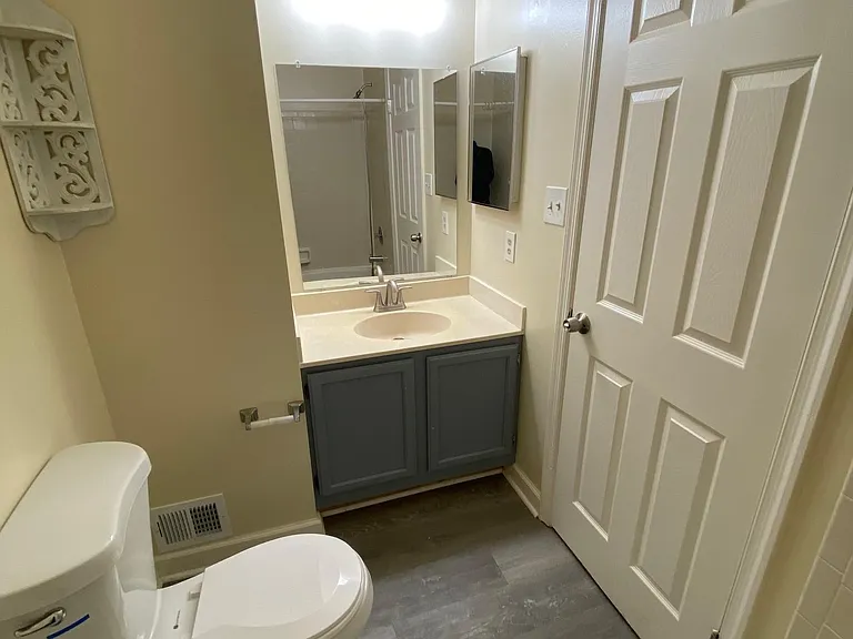 18222 Fox Chase Cir — Photo 11