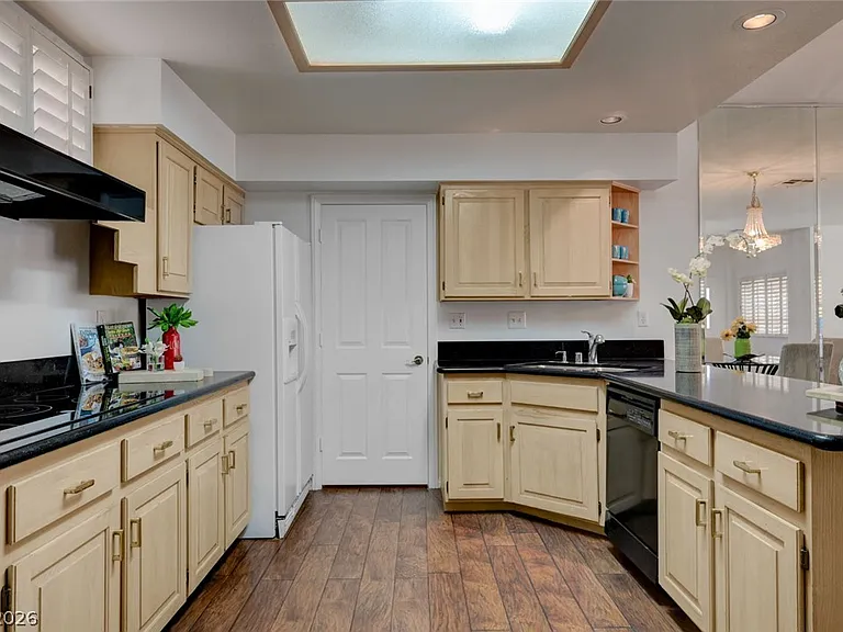 332 Wild Plum Ln — Photo 20