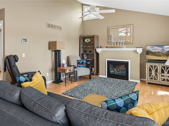 5th image of 25211 Panarama Ln