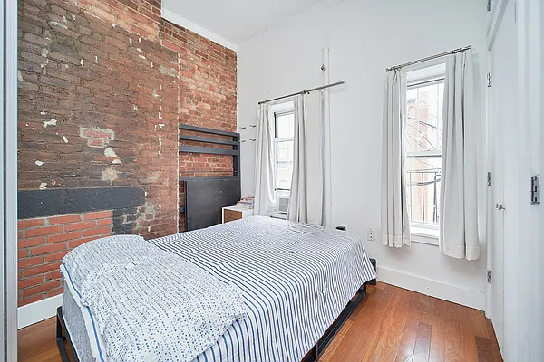 Rented by Living New York | media 10