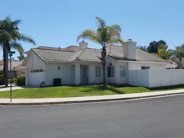 30051 Shoreline Dr, Menifee, CA 92584