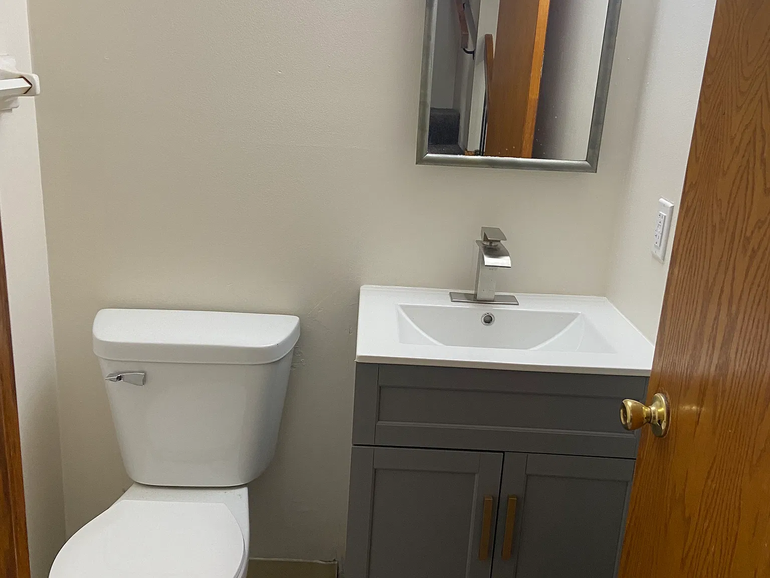 3 bed, 1.5 bath, 1700 sqft, $2,150 — Photo 3
