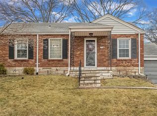 7129 Rhodes Ave, Saint Louis, MO 63123