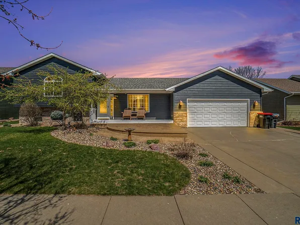 (undisclosed Address), Brandon, SD 57005