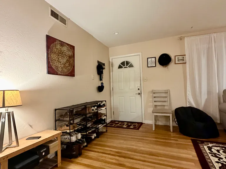 9148 Cecile Way — Photo 5