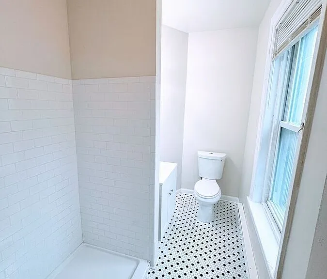 5506 Walnut St #2R — Photo 15