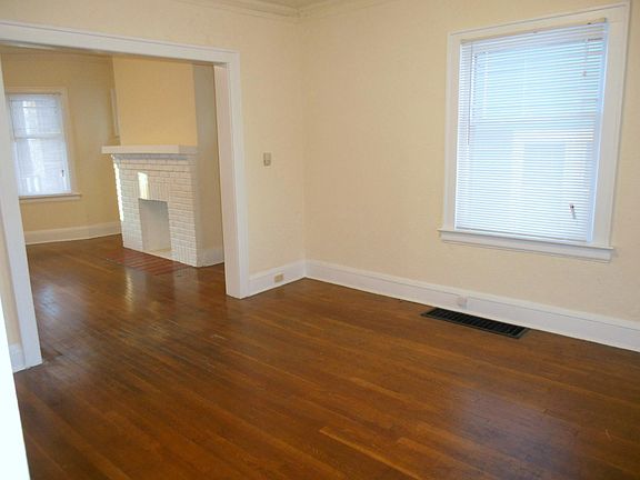 5th image of 3405 Beechwood Ave