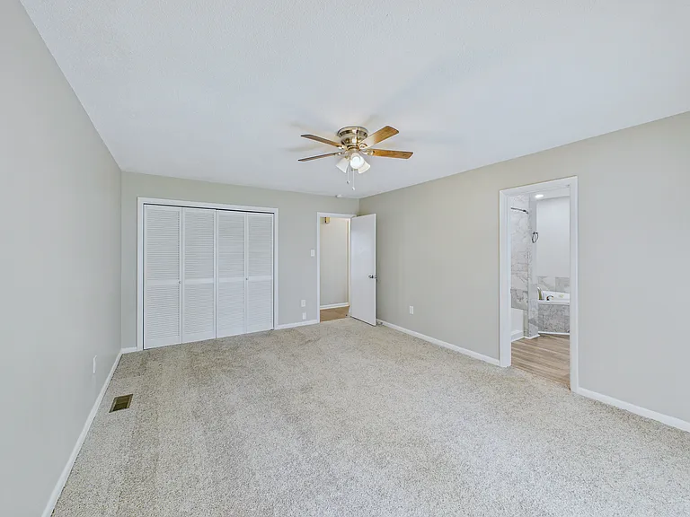 8210 Park Ave-29_06292026
