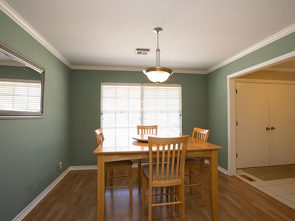 4th image of 6120 S Hudson Pl