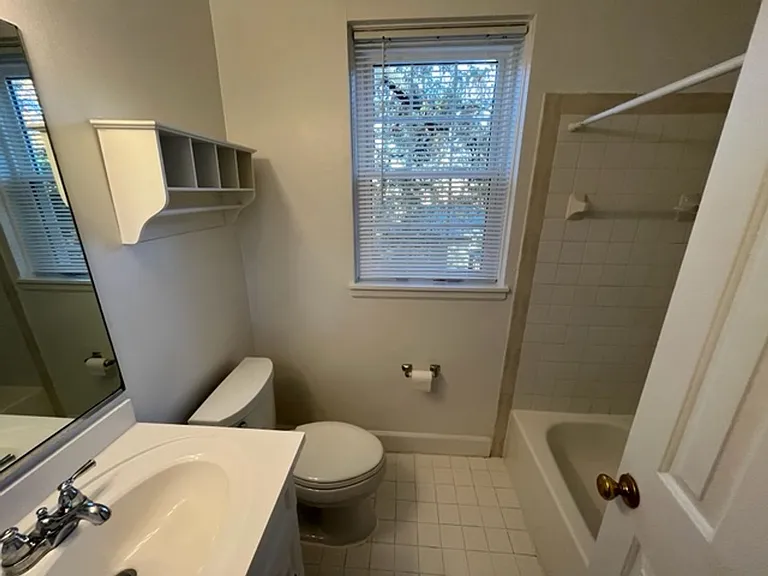 2983 S Columbus St #B1 — Photo 14