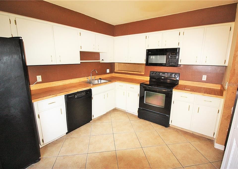 1st image of 2533 Shadybranch Dr