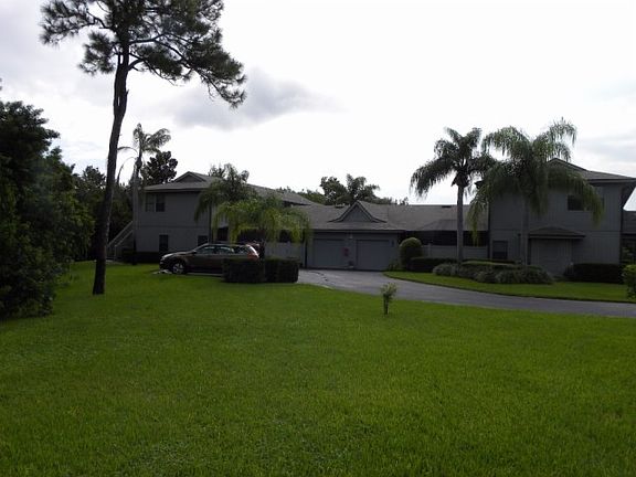 2nd image of 604 Centre Ct SW Unit 18-A-1