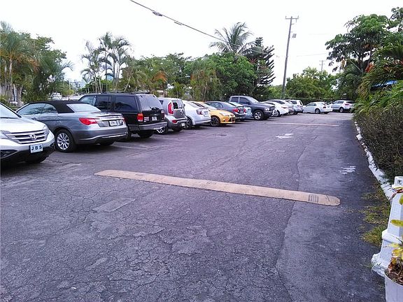 5th image of 500 E Sunrise Boulevard
