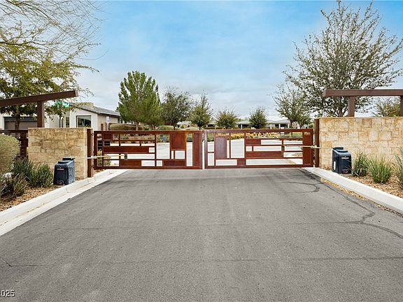 3rd image of 4560 E Cactus Canyon Dr