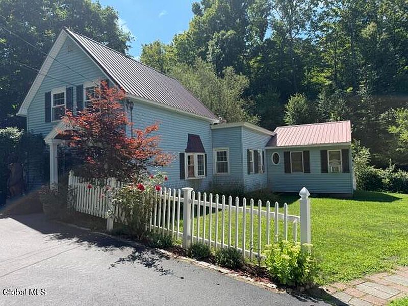 2nd image of 83 Powder Mill Road