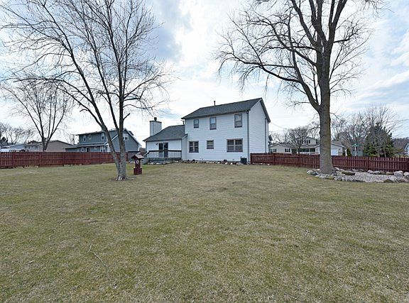 4th image of 38231 N Holdridge Ave