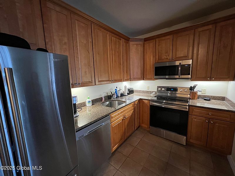5th image of 8 Wall Street APT 441