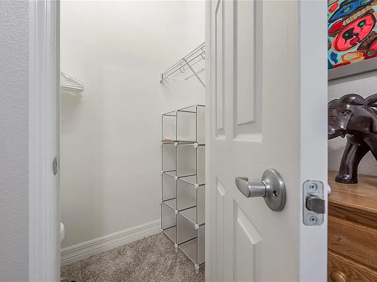 2920-2 Hansen Manor Ln — Photo 37