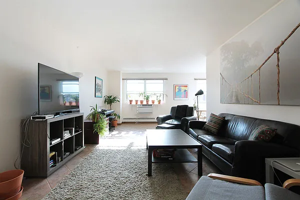 Rented by Compass | media 1