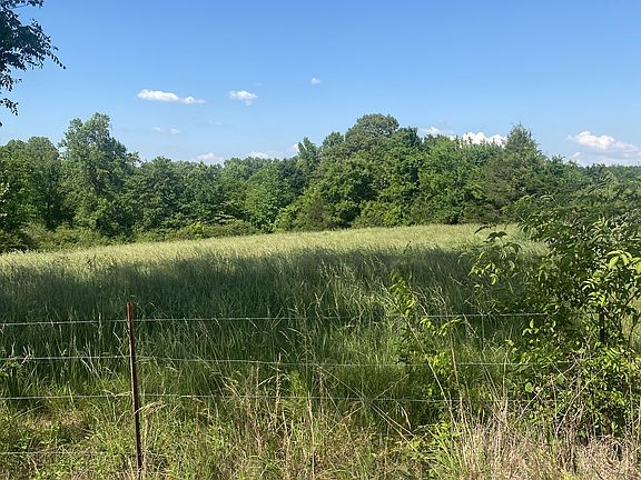 4th image of 656 County Line Rd W