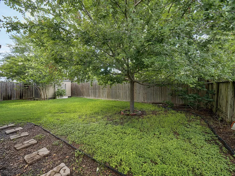 1129 Cupertino St — Photo 12