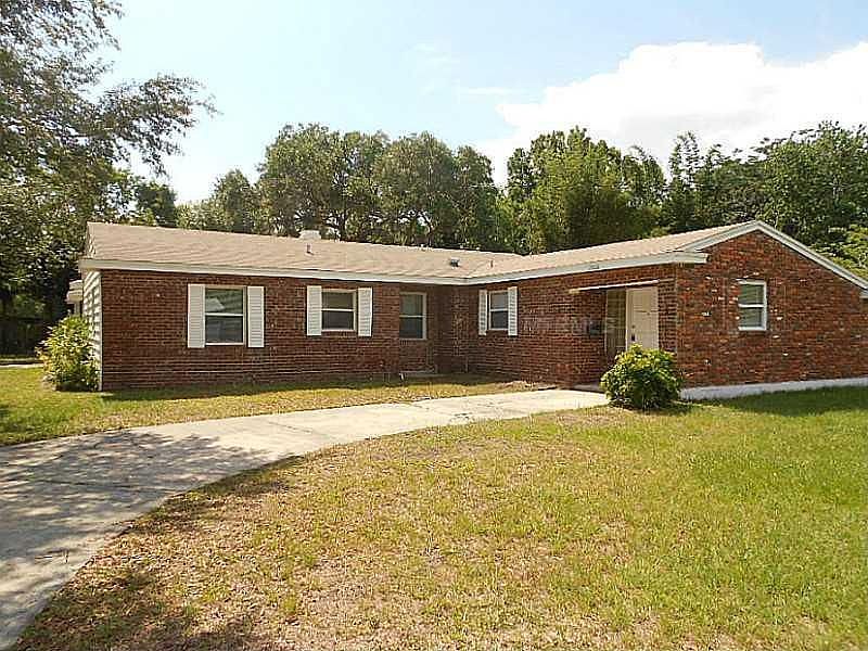 1st image of 7806 Plantation Dr