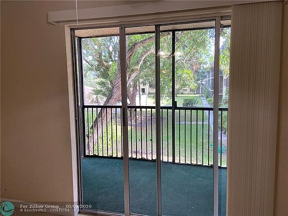 5th image of 5080 SW 64th Ave APT 202