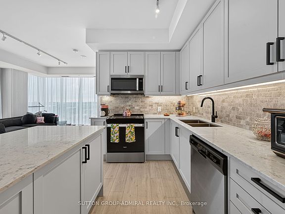3rd image of 10 Gatineau Dr #1206W