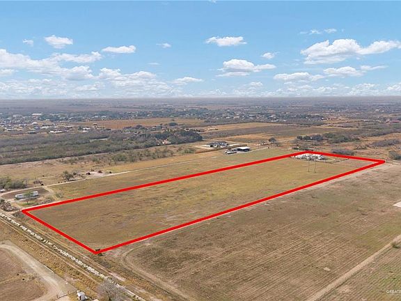 3rd image of 21800 Sunflower Rd