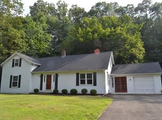 93 Wheeler Dr, Southbury, CT 06488