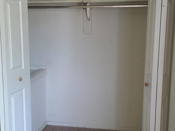 5th image of 810 Clyde Ave