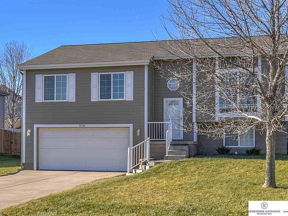 5th image of 10704 Winding River Dr