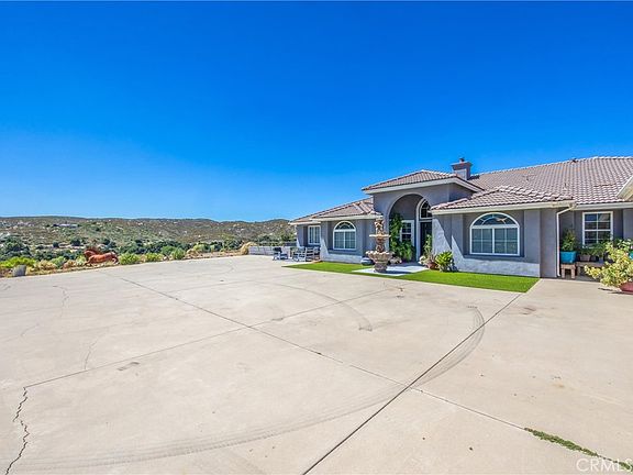 3rd image of 47298 Twin Pines Rd