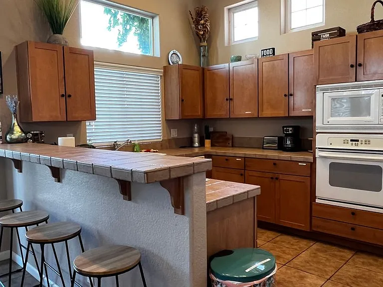 1142 Harbour Cove Ct — Photo 8