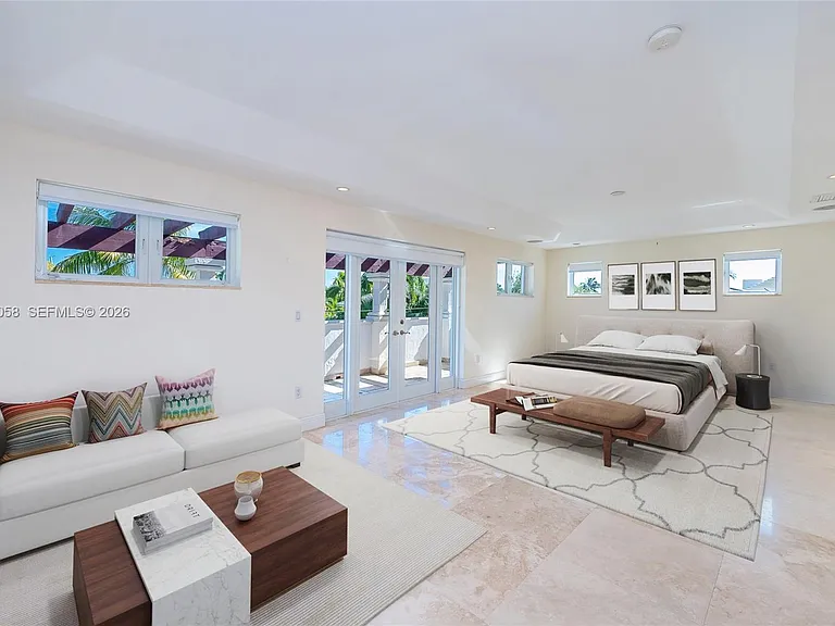 541 S Mashta Dr — Photo 15