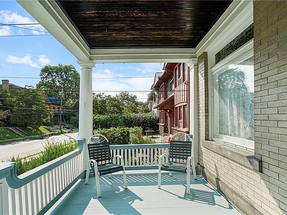 4th image of 5633 Elgin St