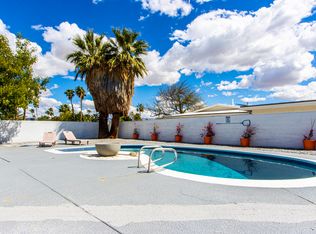 2482 N Avenida Caballeros, Palm Springs, CA 92262