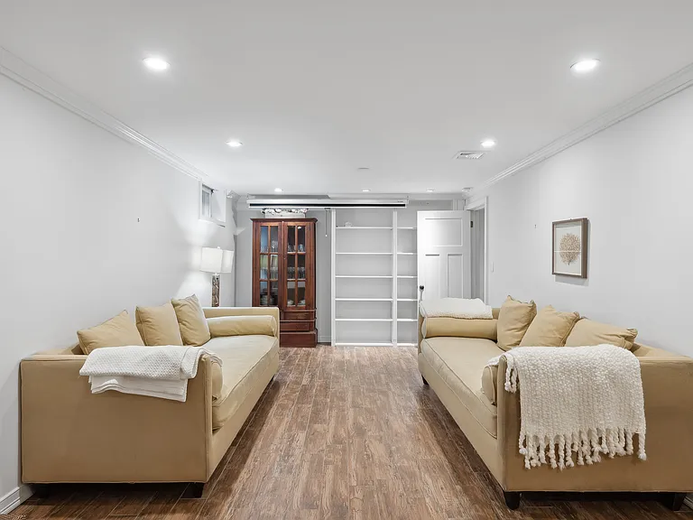 1345 Millstone Rd — Photo 15