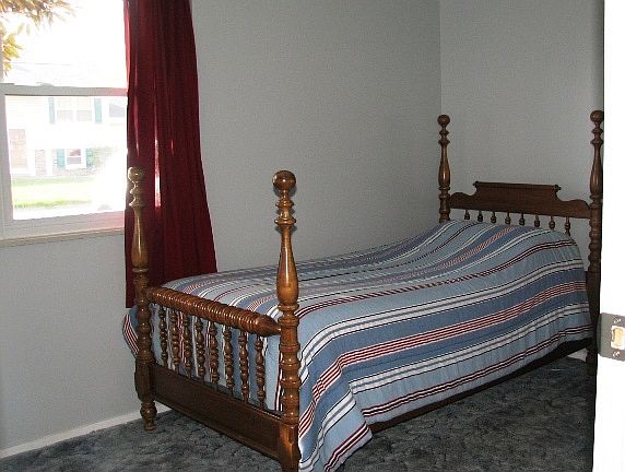 5th image of 209 Carper Ln