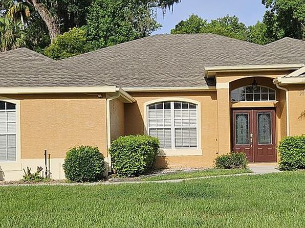 1016 Winding Waters Cir