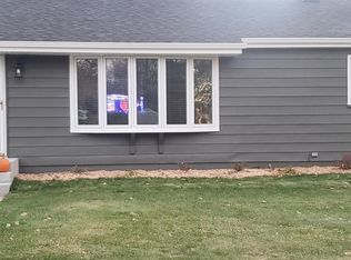 1440 Primrose Curv, Roseville, MN 55113