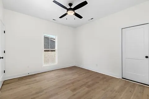 21239 Scuttle St — Photo 11