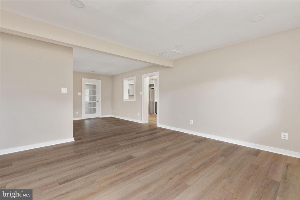 14013 Glenkirk Rd, Gainesville, VA - View 6
