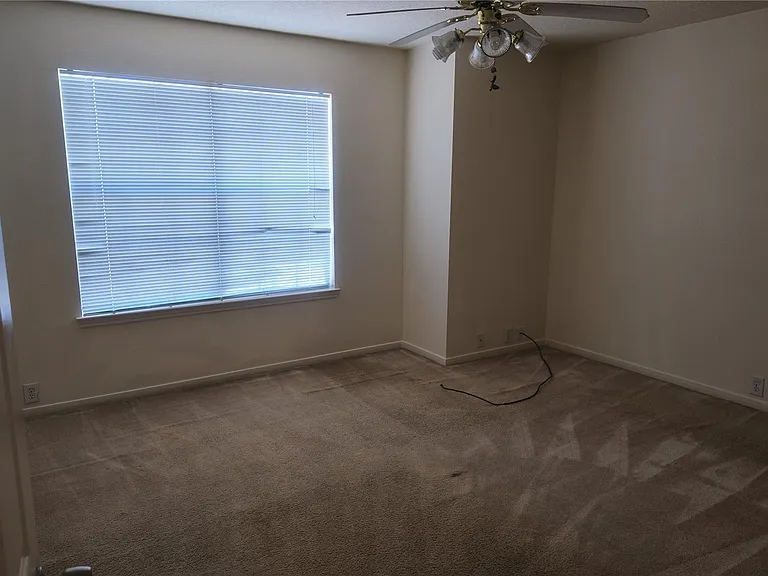 13519 Elder Bridge Dr — Photo 16
