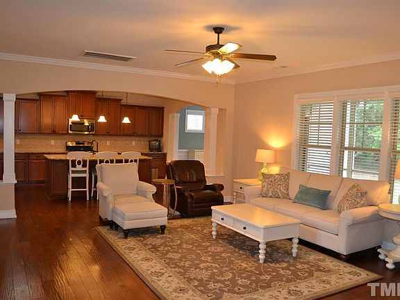 5th image of 366 Country Mill Way