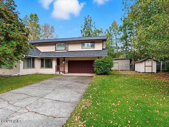 2nd image of 8470 Pioneer Dr