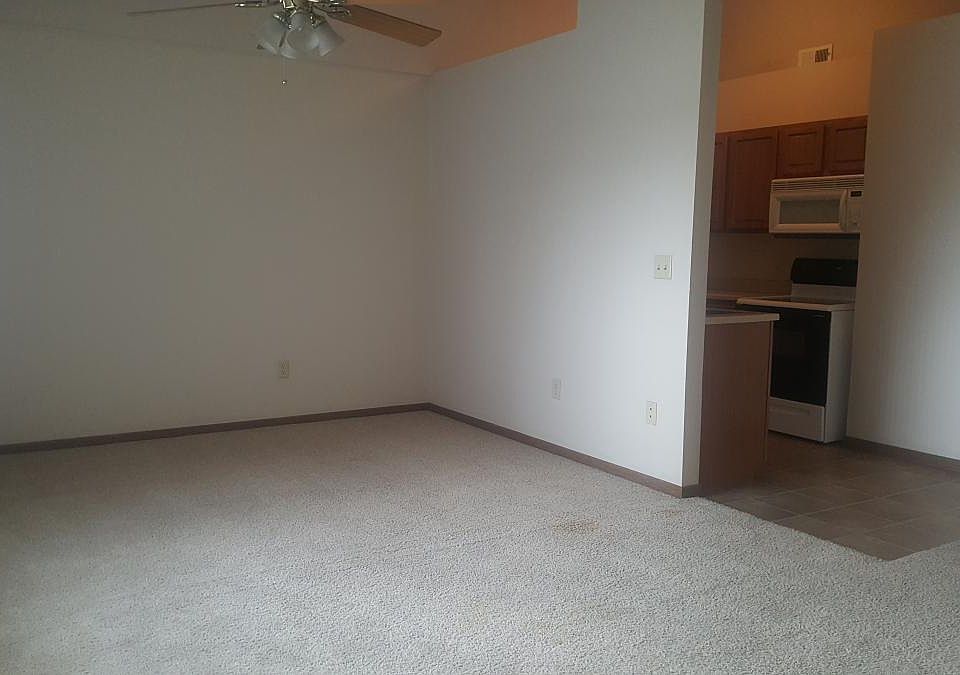 664 Faidley Ct APT 4, Grand Island, NE 68803 Zillow