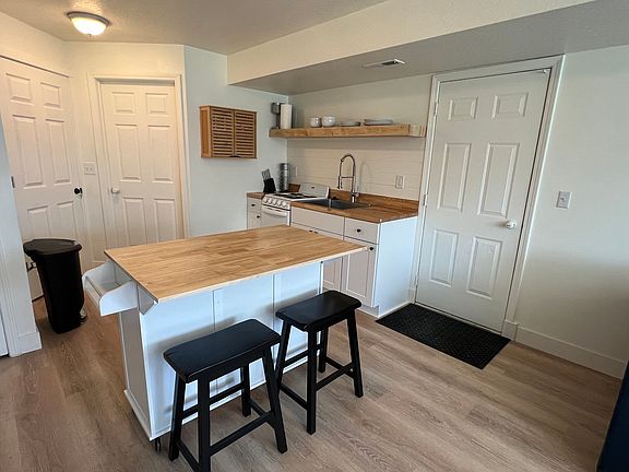 5th image of 1249 W 1800th St N #1